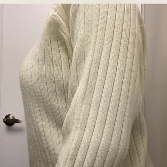 CREAM RIBBED SWEATER - Picture 4 of 6